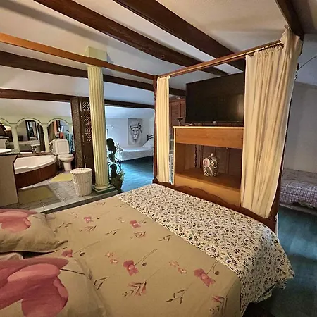 Ancien Corps De Ferme A La Campagne Tatil Evi La Greve-Sur-Mignon